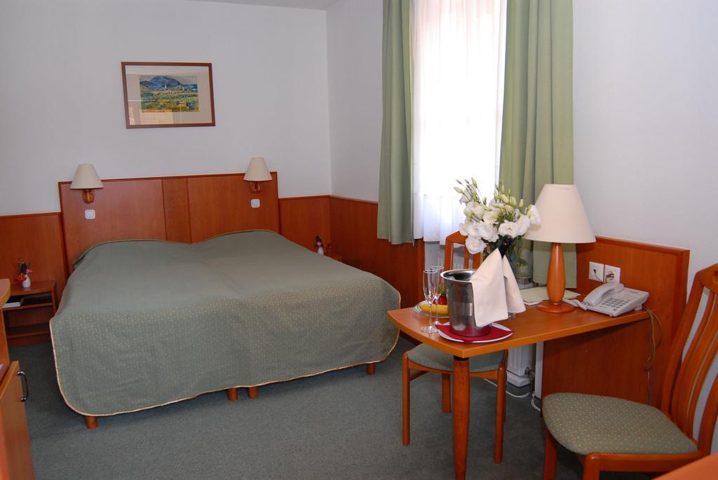Magita Hotel Basko Dış mekan fotoğraf