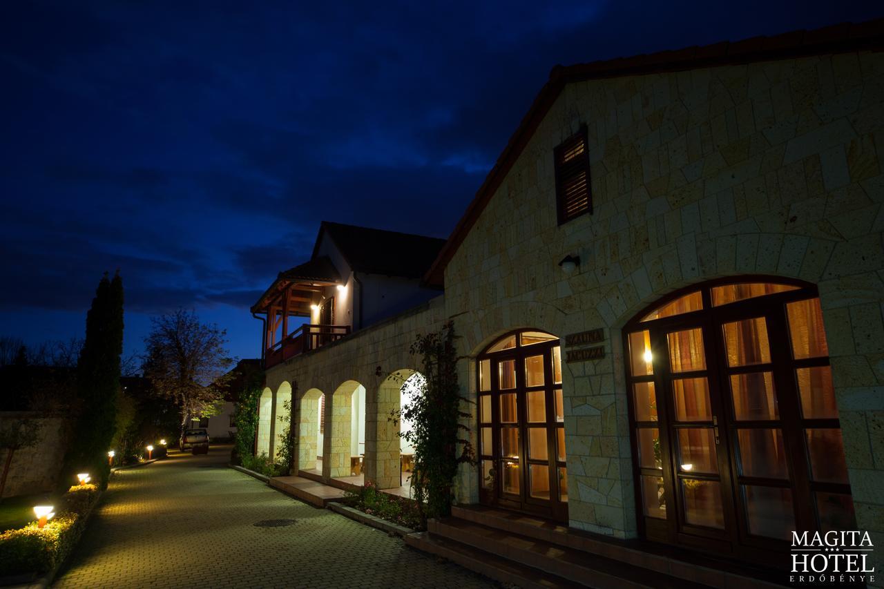 Magita Hotel Basko Dış mekan fotoğraf