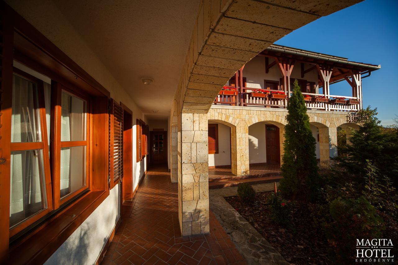 Magita Hotel Basko Dış mekan fotoğraf