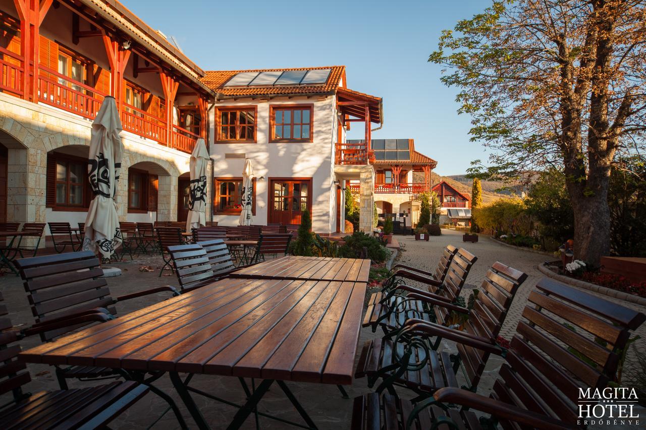 Magita Hotel Basko Dış mekan fotoğraf