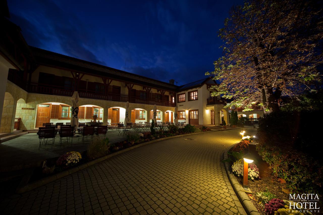 Magita Hotel Basko Dış mekan fotoğraf