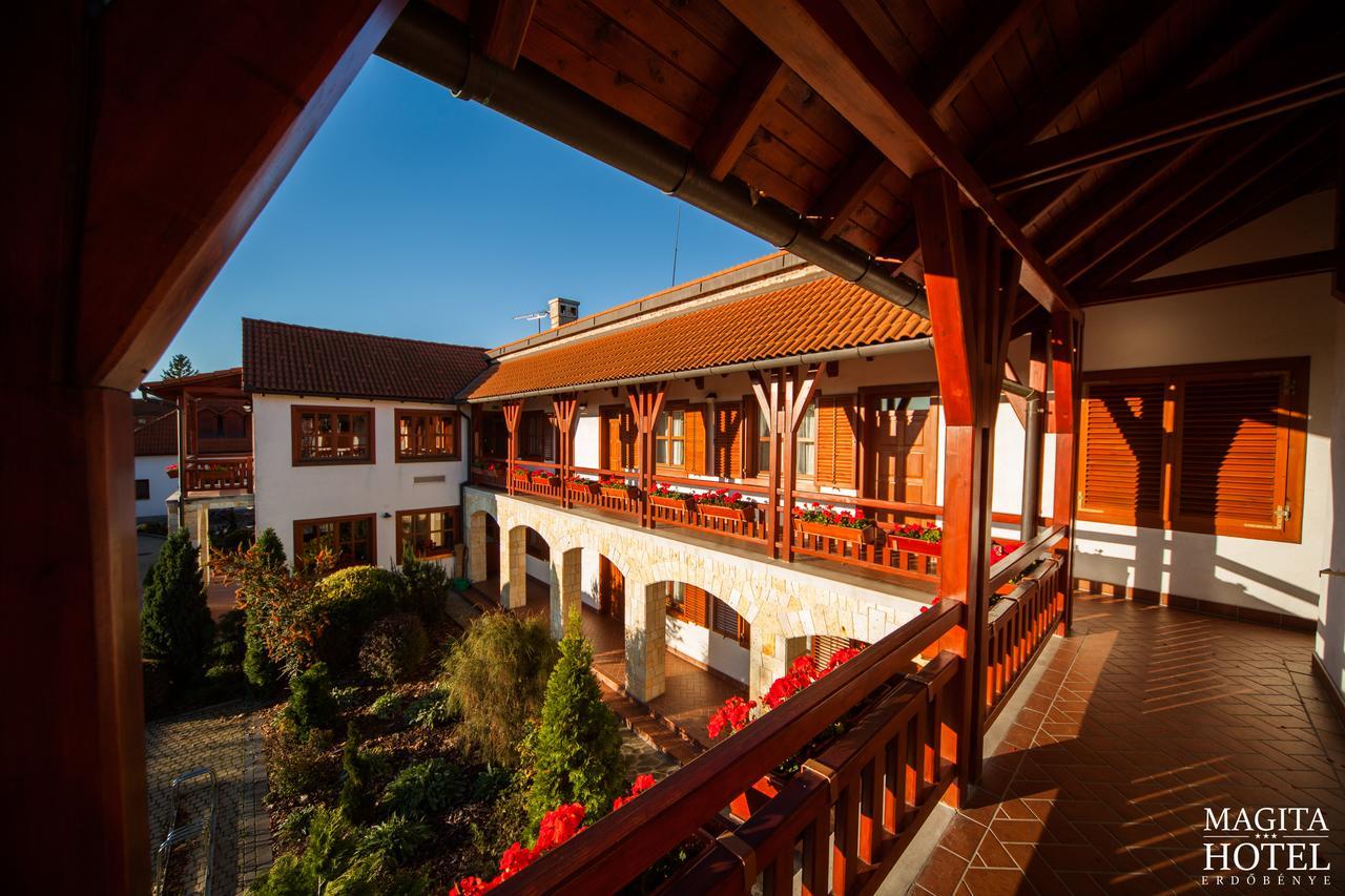 Magita Hotel Basko Dış mekan fotoğraf