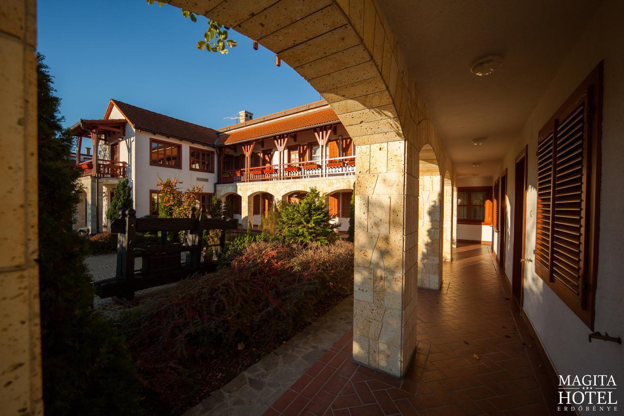 Magita Hotel Basko Dış mekan fotoğraf